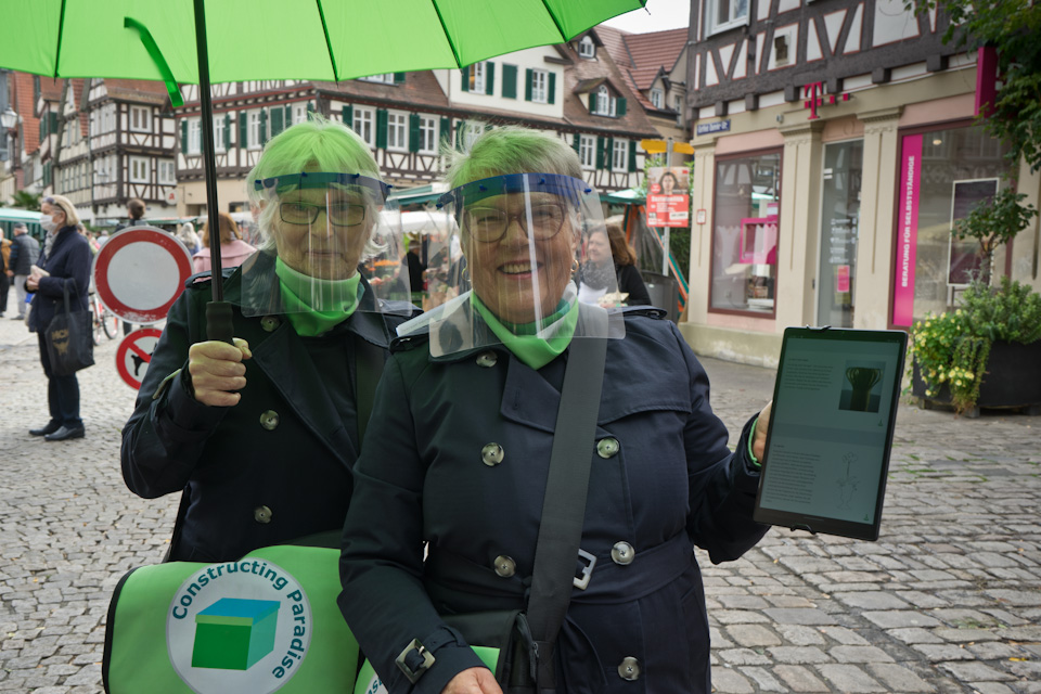 Paradiesspezialistinnen, Schorndorf